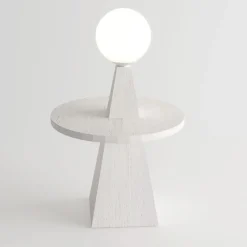 1512 Tavolino e lampada da terra in marmo bianco di Sissy Daniele