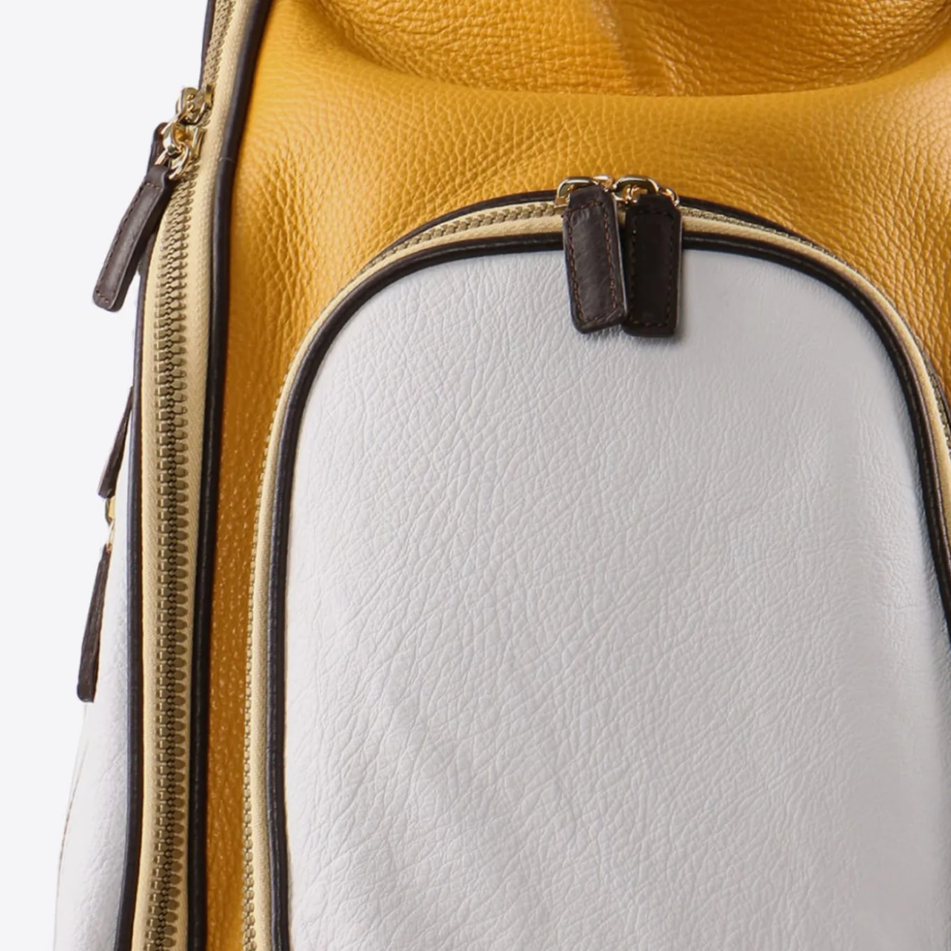 Borsa da golf bianca, gialla e marrone