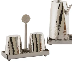 Bottiglie di olio e aceto per gli occhi