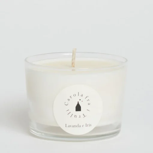 Candela profumata alla lavanda e all'iris con coperchio in ceramica