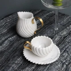 Caraffa per latte Victoria di Bethan Gray