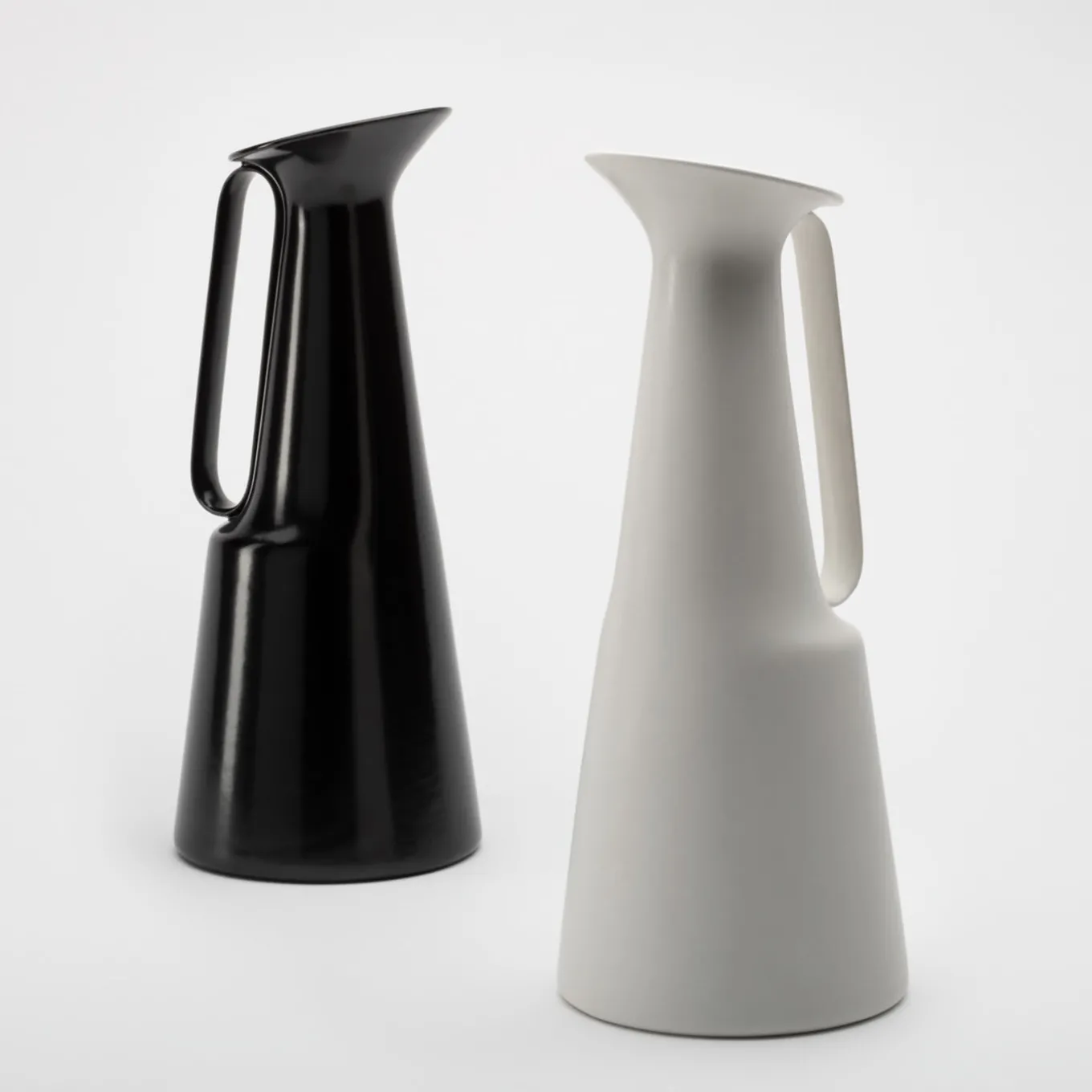 Caraffa Sula Black di Giulio Iacchetti