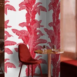 Carta da parati a foglie di palma tropicale in rosso e bianco