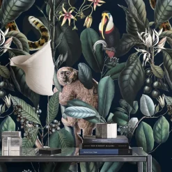 Carta da parati scura della giungla selvaggia tropicale