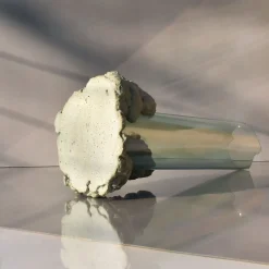 Catharsis Vaso scultoreo in vetro salvia #1