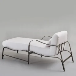 Chaise longue Amalfi bianca e grigia di Studio 63 in acciaio inox