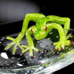 Ciotola rotonda con rana verde