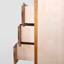 Comò a 3 cassetti in noce