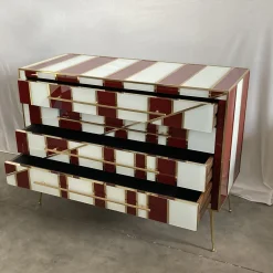 Comò rosso e bianco