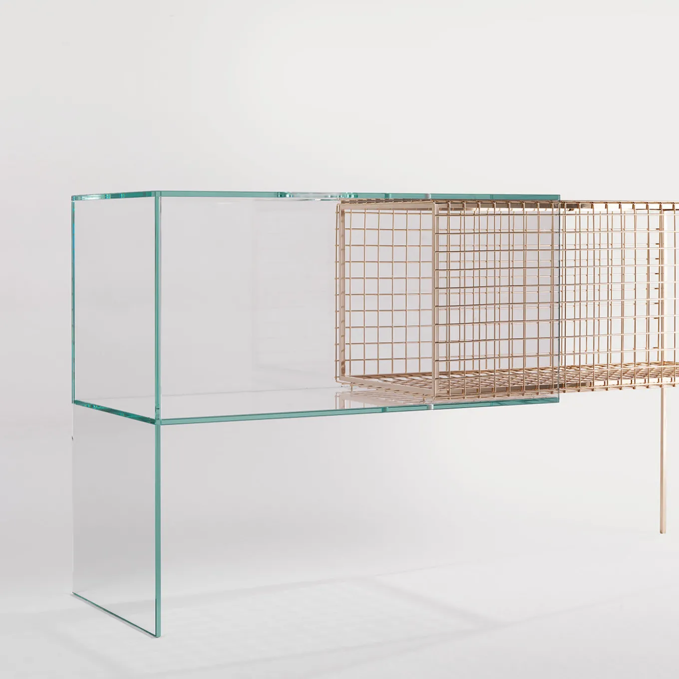 Console Debeam di Debonademeo