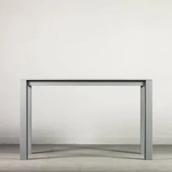 Console in legno laccato grigio opaco