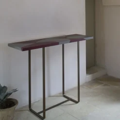 Console Isole Flores di Nestor Perkal