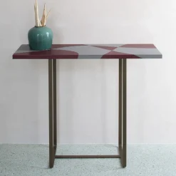 Console Isole Flores di Nestor Perkal