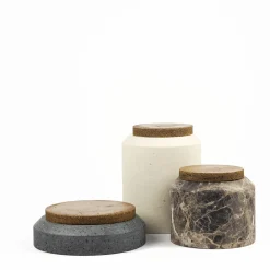 Contenitore Racchiuso #2