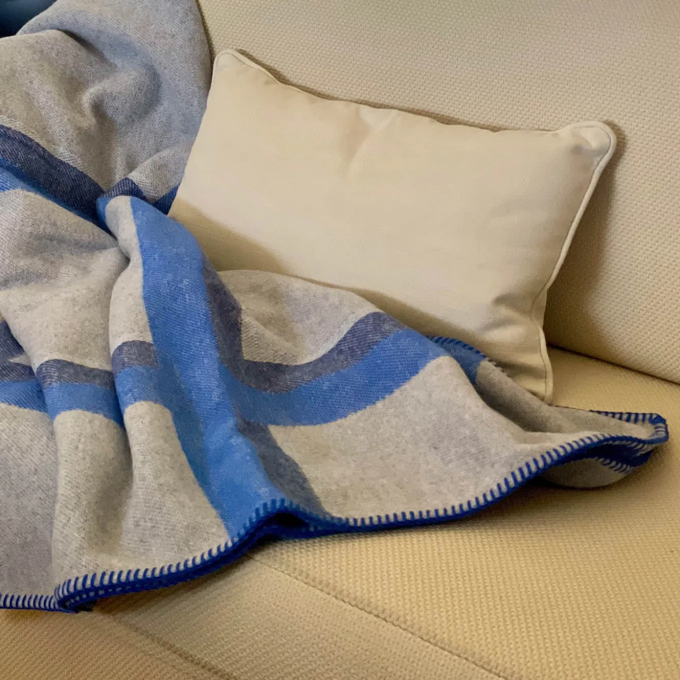 Coperta Cornice blu e grigia