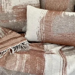 Coperta Graffiti con frange marrone e beige