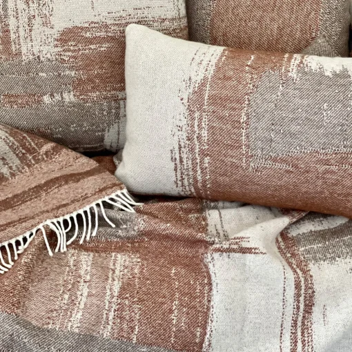 Coperta Graffiti con frange marrone e beige