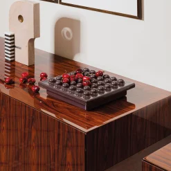 Credenza Dolmen di Dainelli Studio