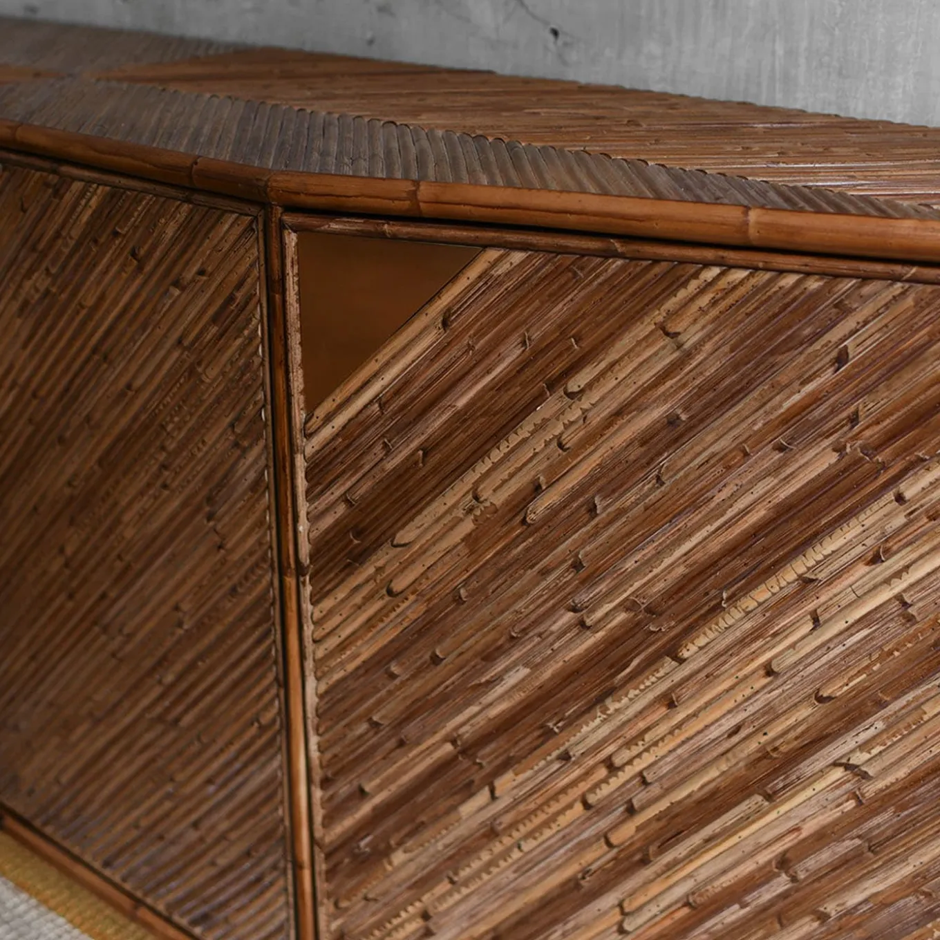 Credenza in Bambù e Ottone