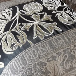 Cuscino Casarialto Atelier Astra di Marta Cucchia