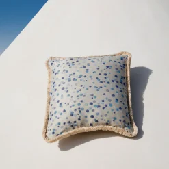 Cuscino grande con frange celesti e blu
