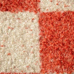 Cuscino quadrato Ronce a scacchi arancione e beige in mohair