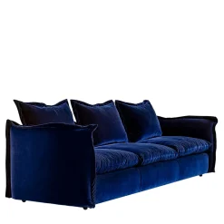 Divano in maglia blu notte di Enrico Cesana