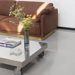 Divano in pelle marrone Haring di Dainellistudio