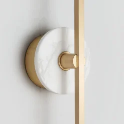 Essential Grand Stick Applique da parete in ottone satinato e alabastro