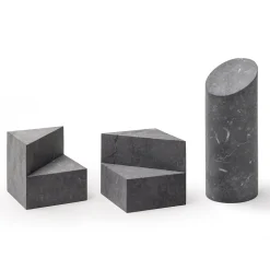 Fermalibri Kilos Black Cylinder di Elisa Ossino