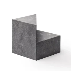 Fermalibro Kilos Black di Elisa Ossino