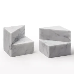 Fermalibro Kilos White di Elisa Ossino