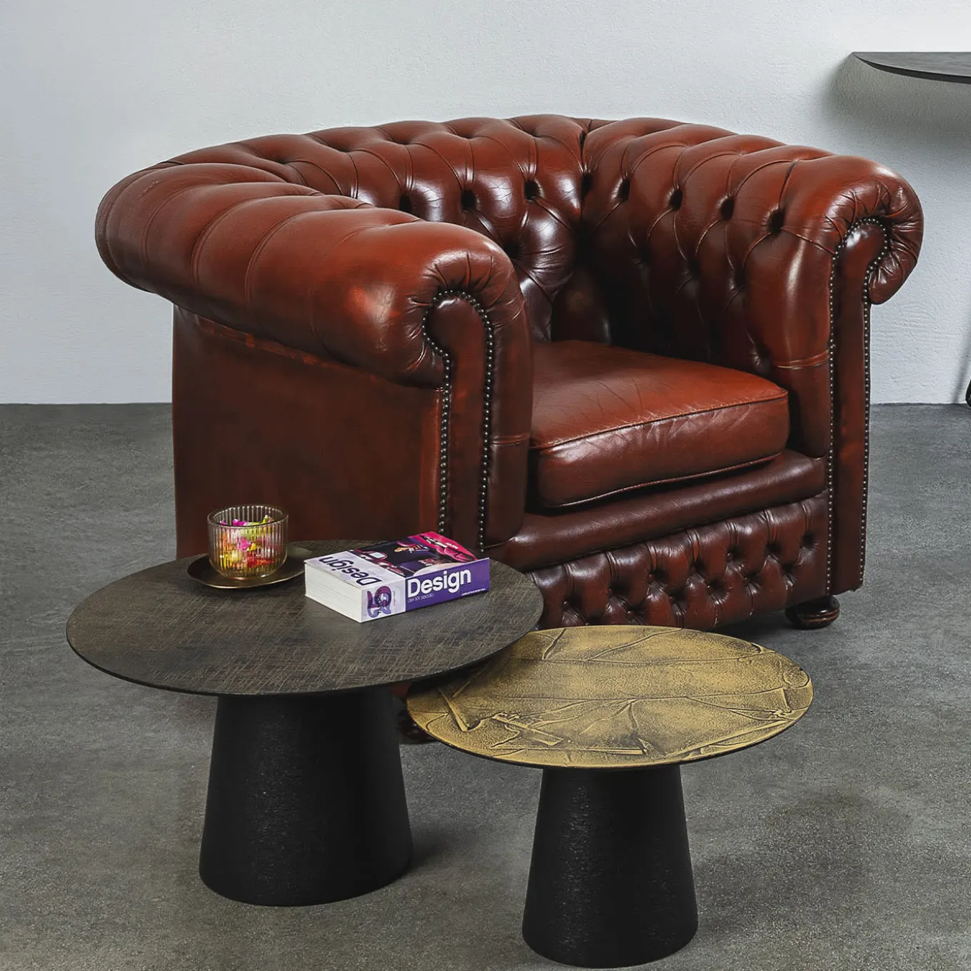 Fungo Tavolino Tondo Piccolo Con Top In Foglia Oro Su Resina Spatolata