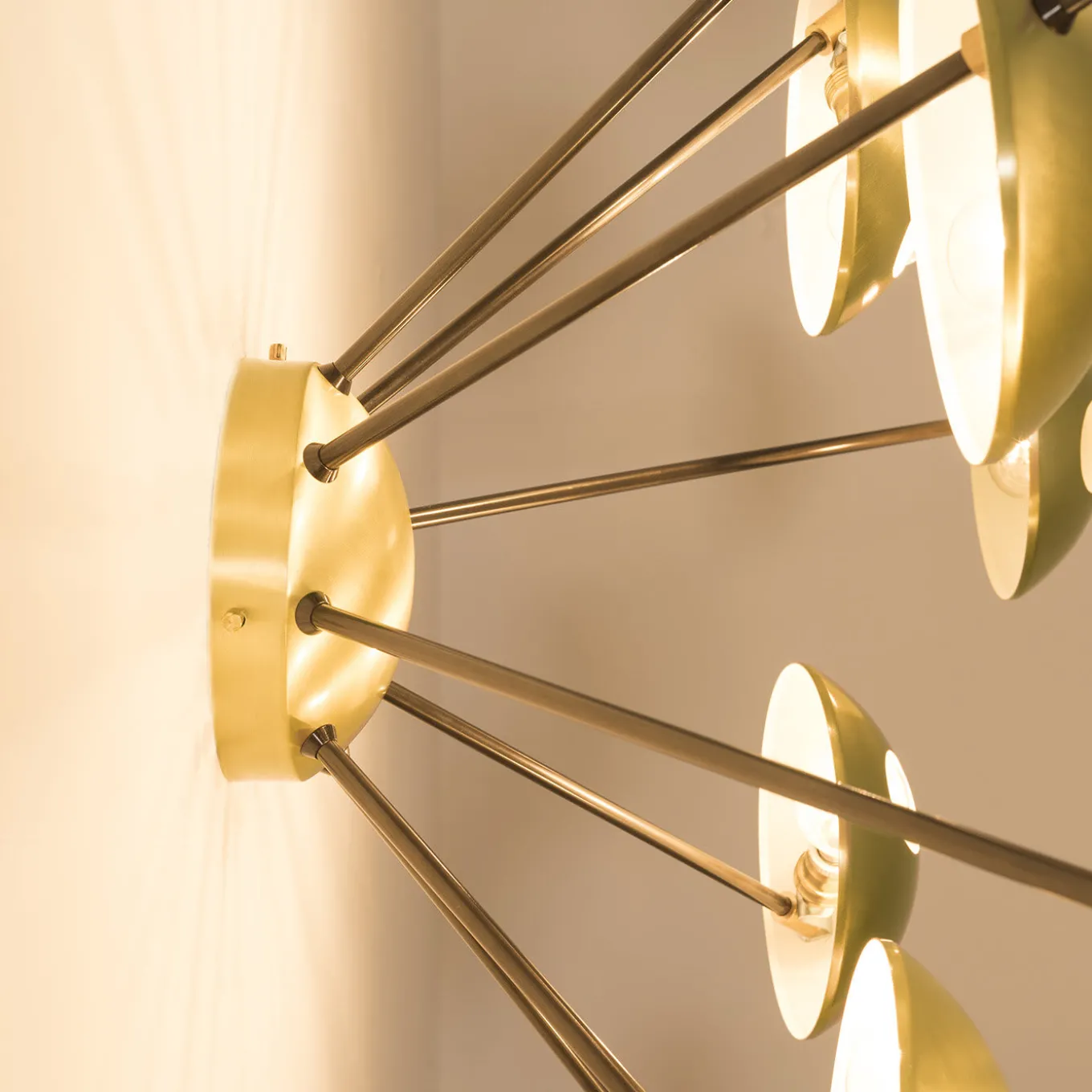 Helios Octo II, lampada da soffitto/parete