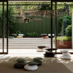 Keir Small Oval in Bianco del Re con seduta in legno Larice Bianco