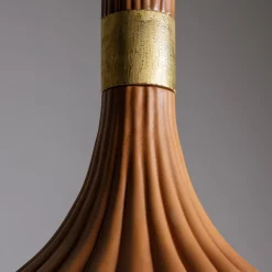 Lampada a sospensione smerlata in ceramica marrone
