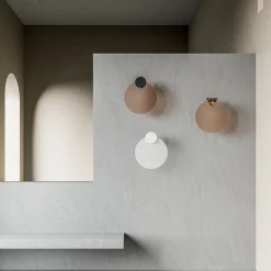 Lampada da parete Mata Pink di Serena Confalonieri