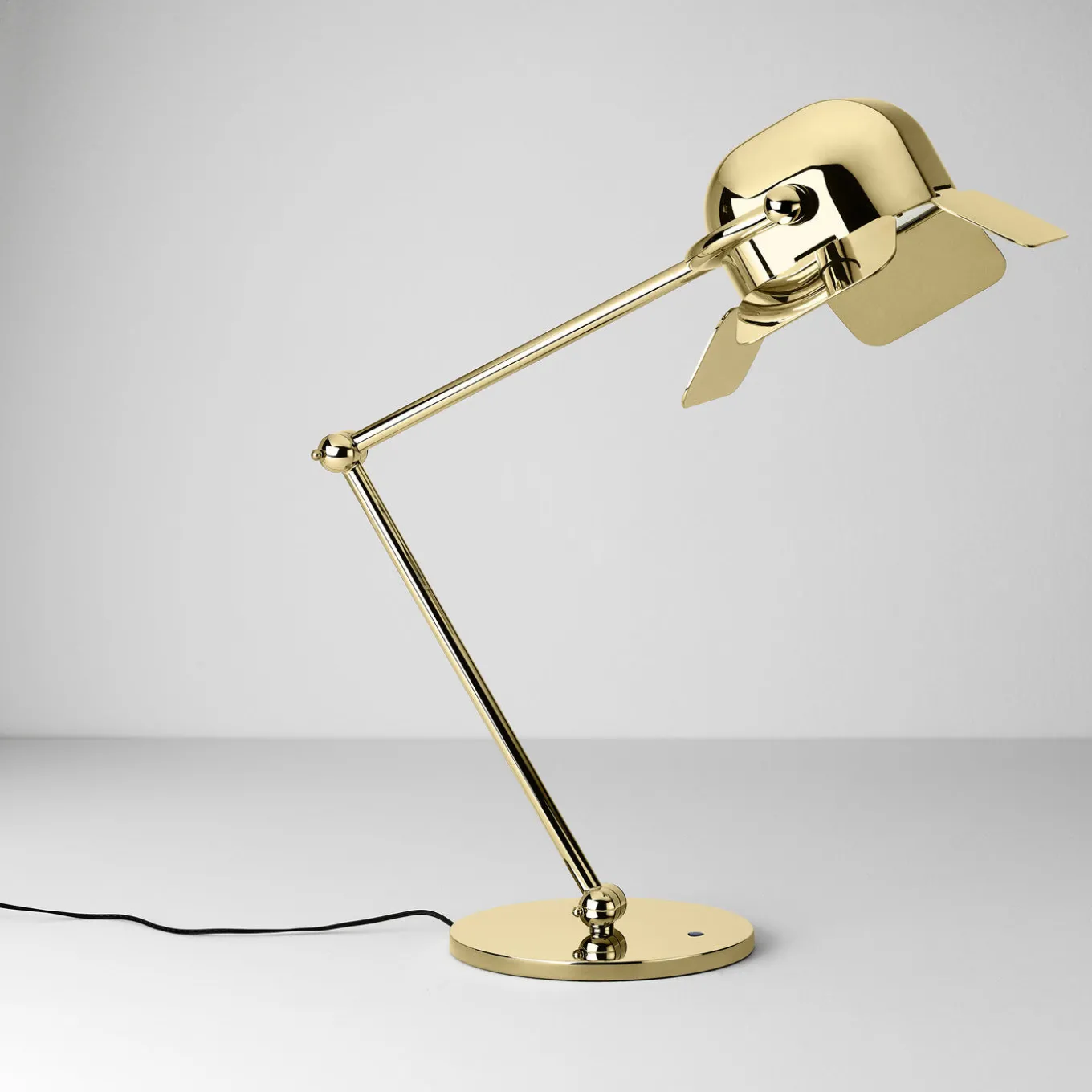 Lampada da tavolo Flamingo di Nika Zupanc