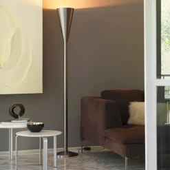 Lampada da terra Luminator Nickel di Pietro Chiesa