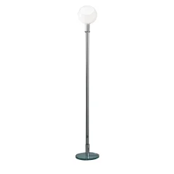 Lampada da terra Parola di Gae Aulenti e Piero Castiglioni