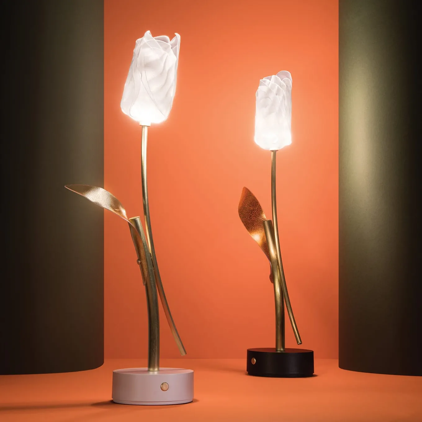Lampada portatile a batteria Tulip White