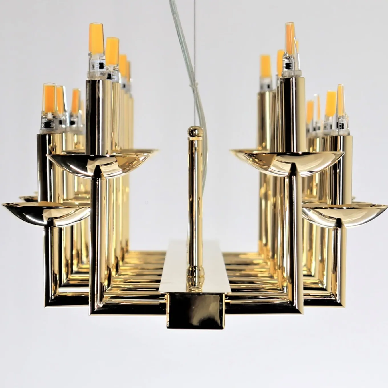 Lampadario METROPOLITAN in oro