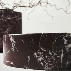 Lavabo Blessed Circle in Rosso Lepanto e Calacatta Carrara