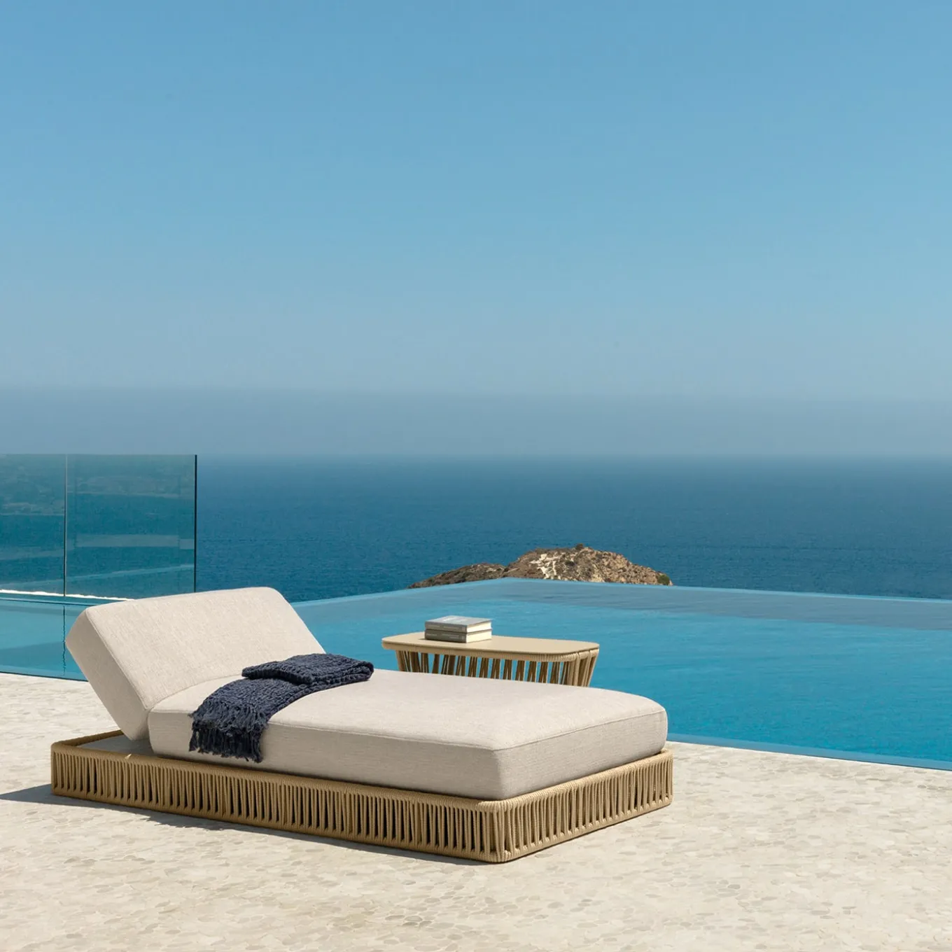 Lettino Cliff Beige di Ludovica & Roberto Palomba