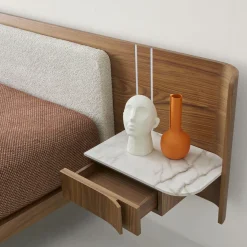 Letto a libro galleggiante