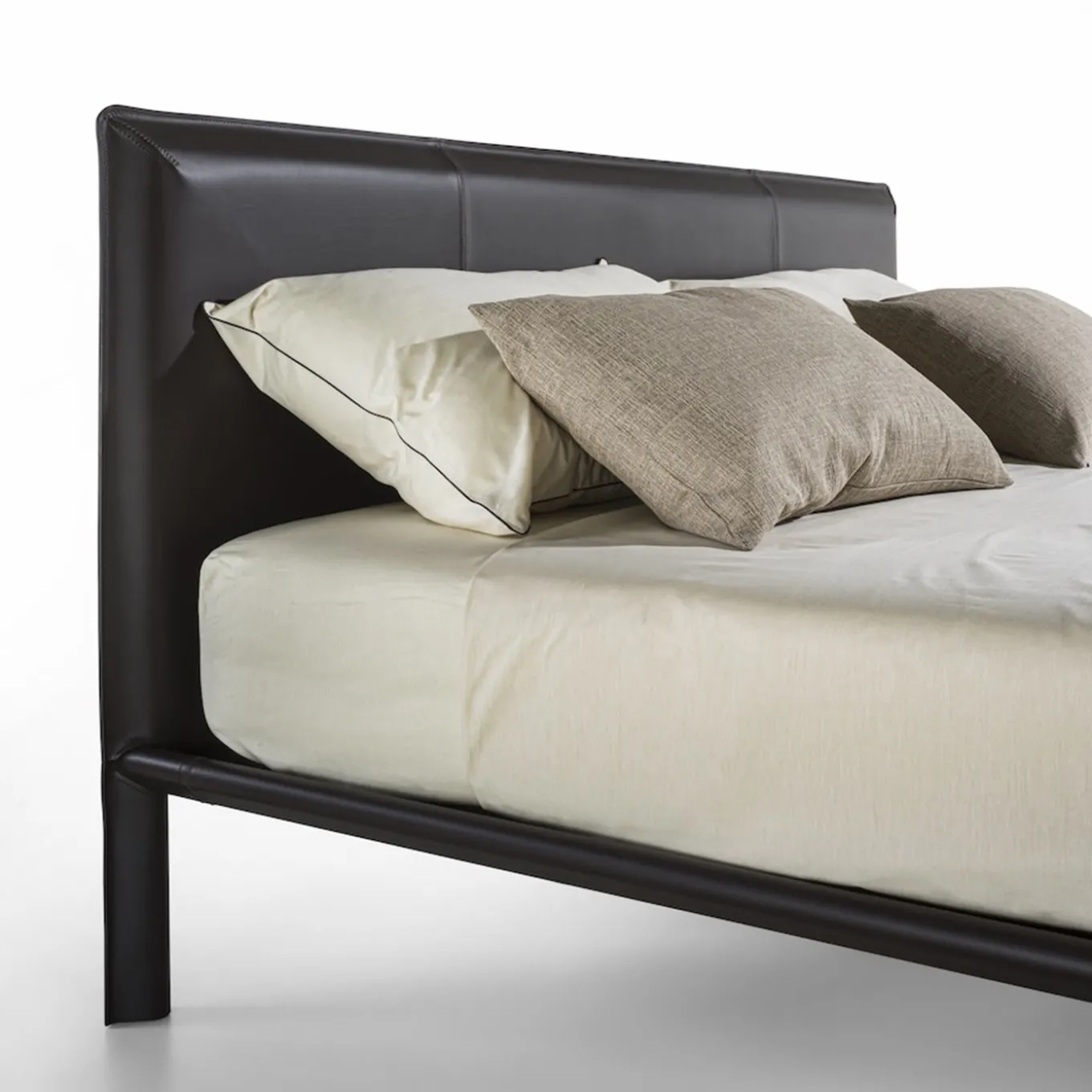 Letto in pelle Milano Brown