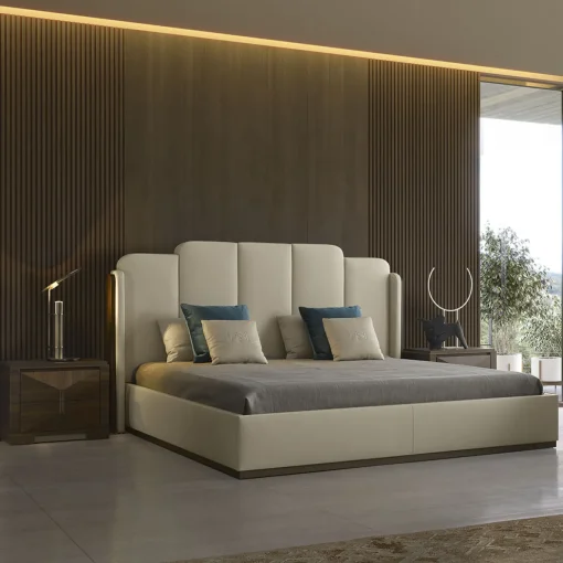Letto Milano in ecopelle cappuccino con pannelli in noce canaletto