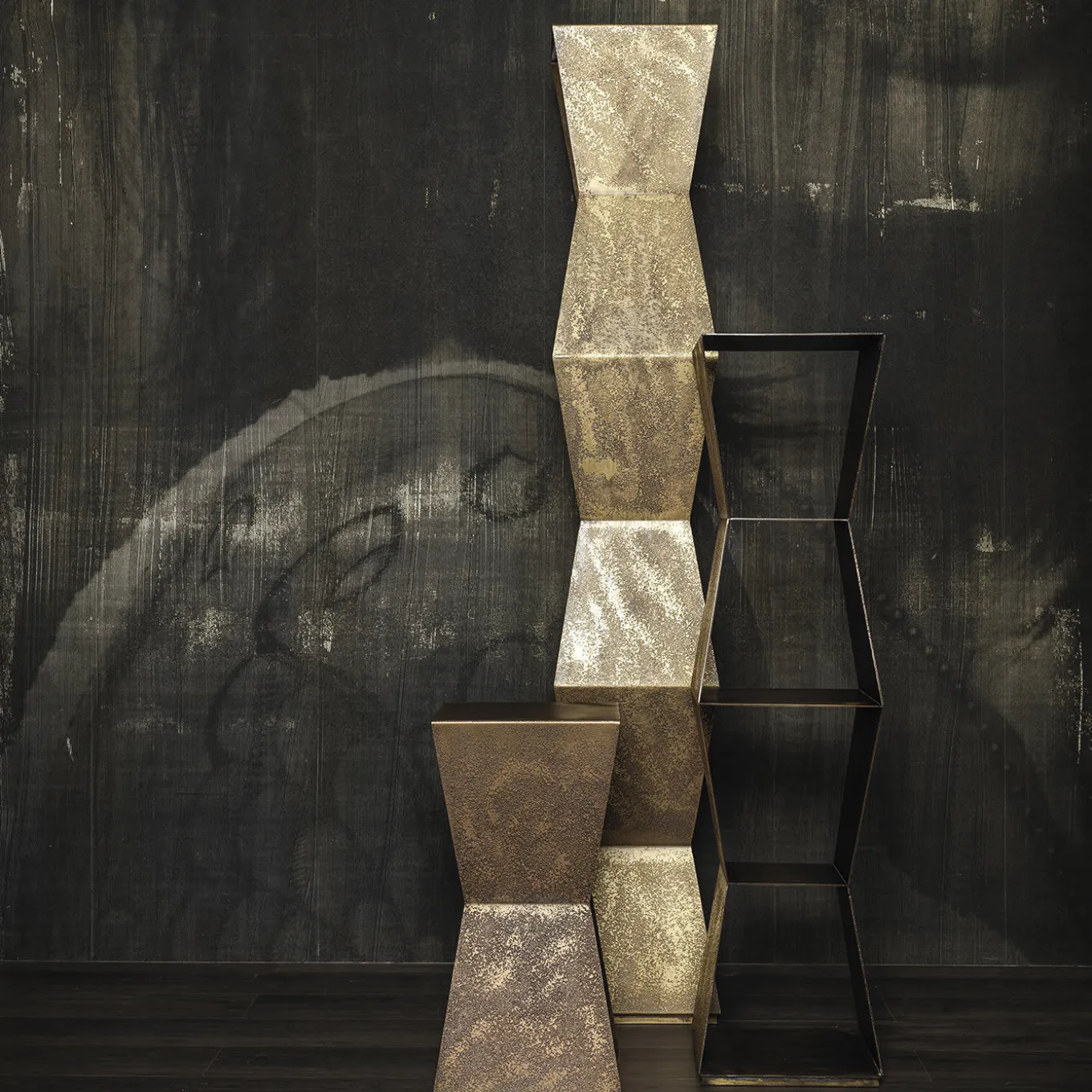 Libreria grande Tula in bronzo