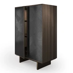 Madia Solferino in noce Canaletto burnished anta intarsio nero antracite