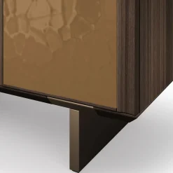 Madia Solferino in noce Canaletto burnished ante metallo liquido bronzo